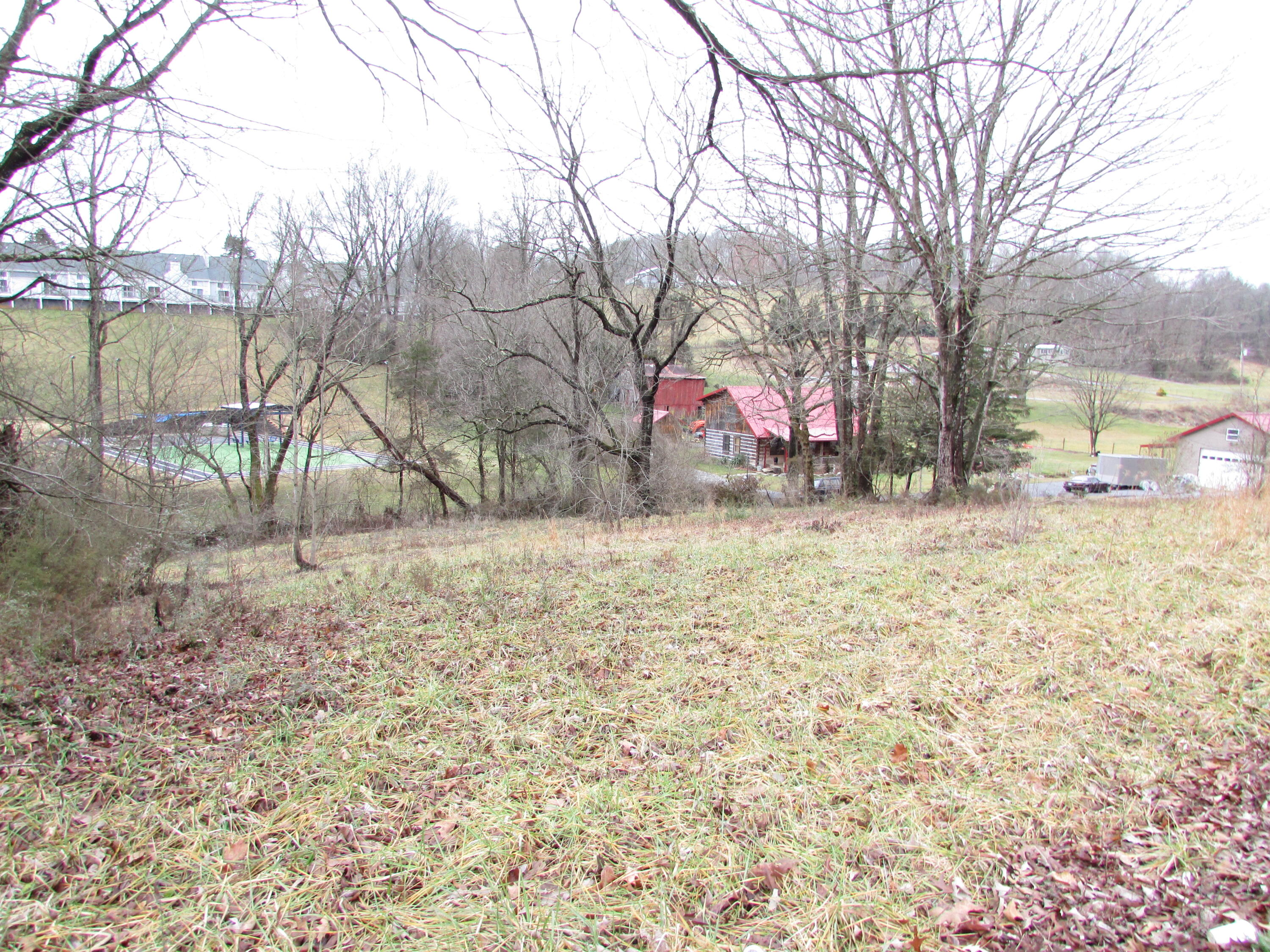 157 Cedar Grove Road Johnson City, TN 37601 - Photo 2 of 7 IMG_2154