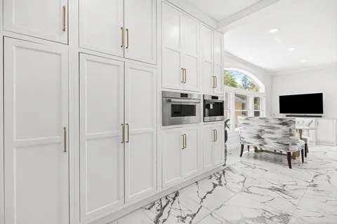 $2,495,000 | 112 Highland Avenue, Winchester, MA 01890