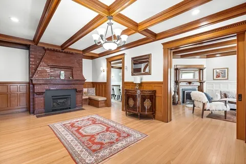 $2,495,000 | 112 Highland Avenue, Winchester, MA 01890