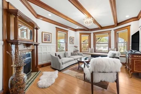 $2,495,000 | 112 Highland Avenue, Winchester, MA 01890