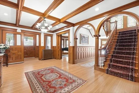 $2,495,000 | 112 Highland Avenue, Winchester, MA 01890