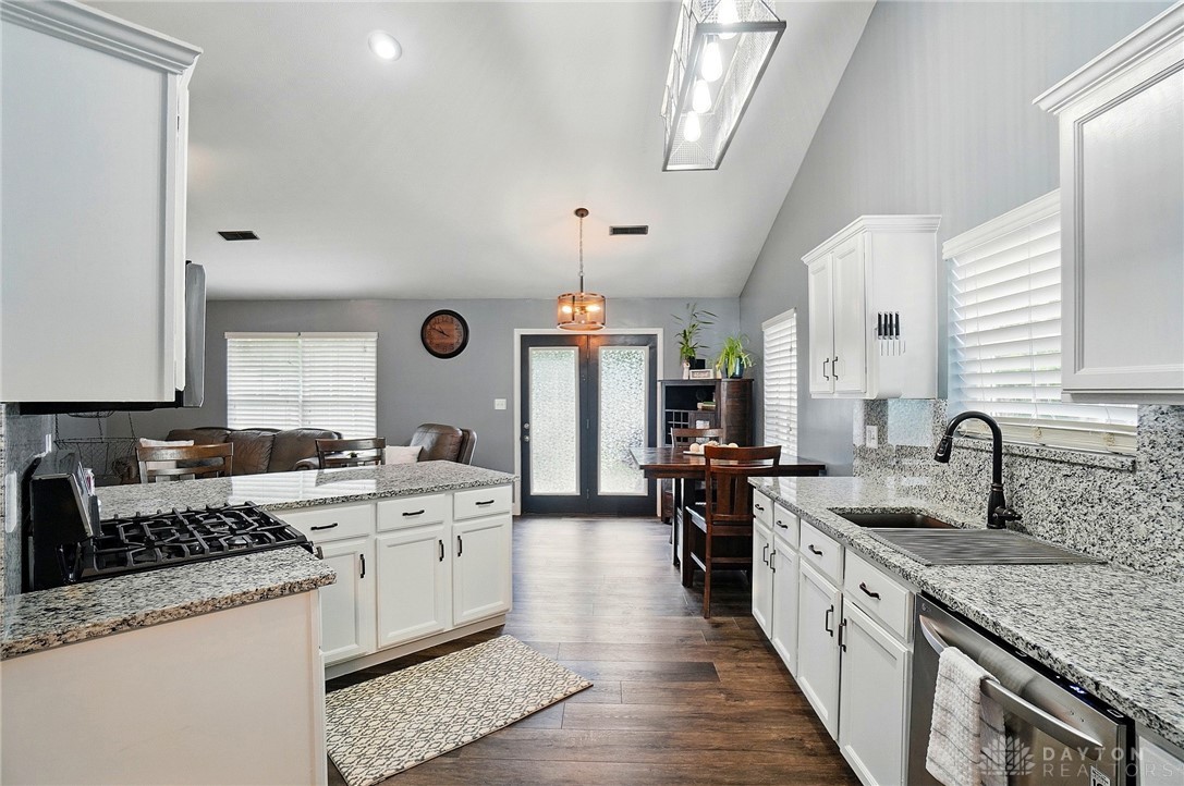 432 Applegate Road Englewood, OH 45322 - Photo 18 of 60 Gallery Image 18