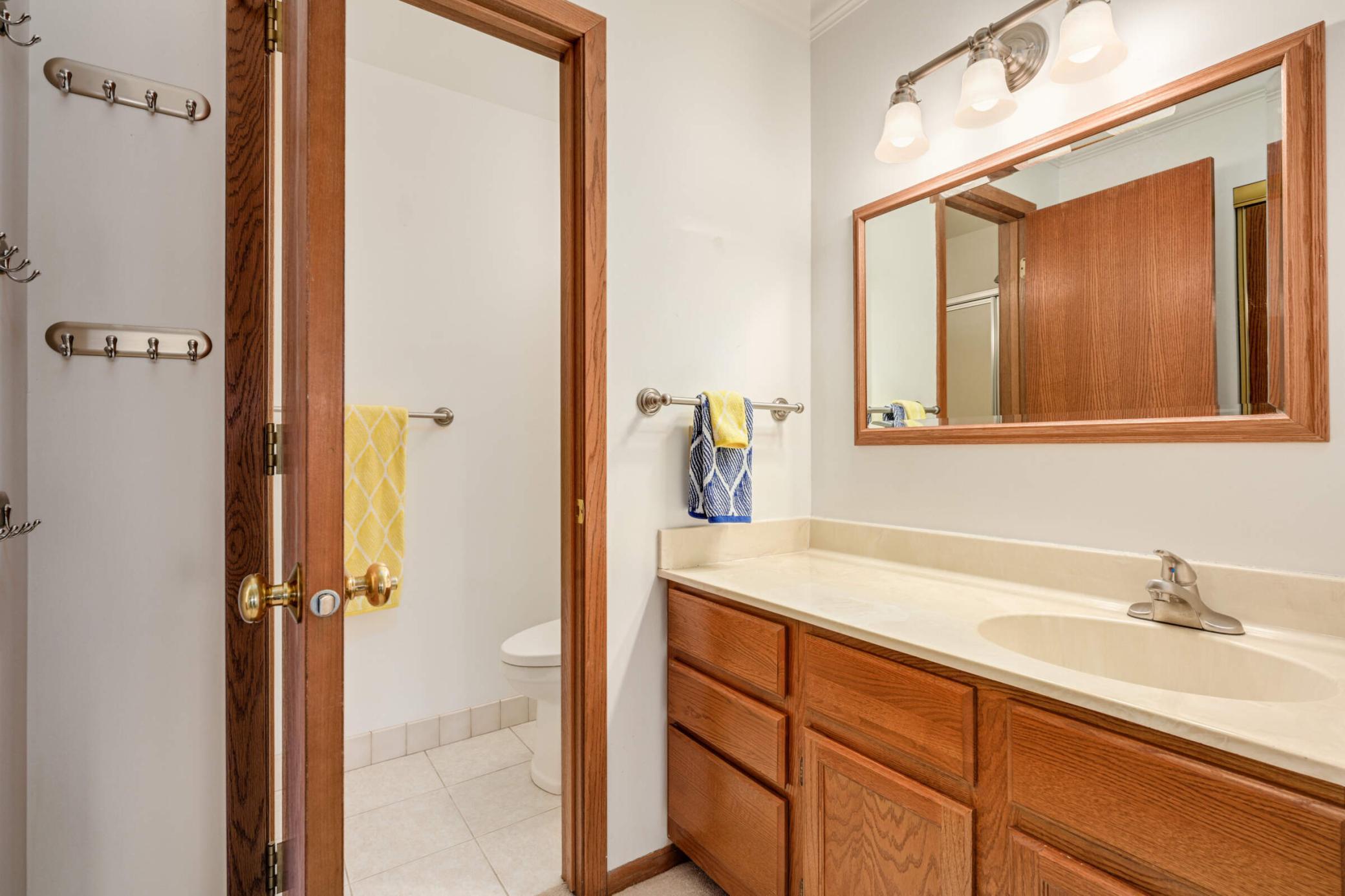 6085 Rowland Road, Unit 208 Minnetonka, MN 55343 - Photo 24 of 38 Gallery Image 24