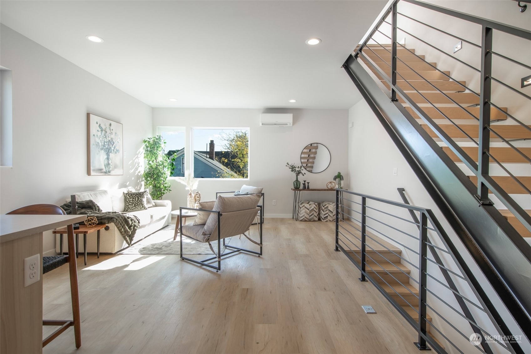 619 North 48th Street, Unit B Seattle, WA 98103 - Photo 13 of 40 Gallery Image 13