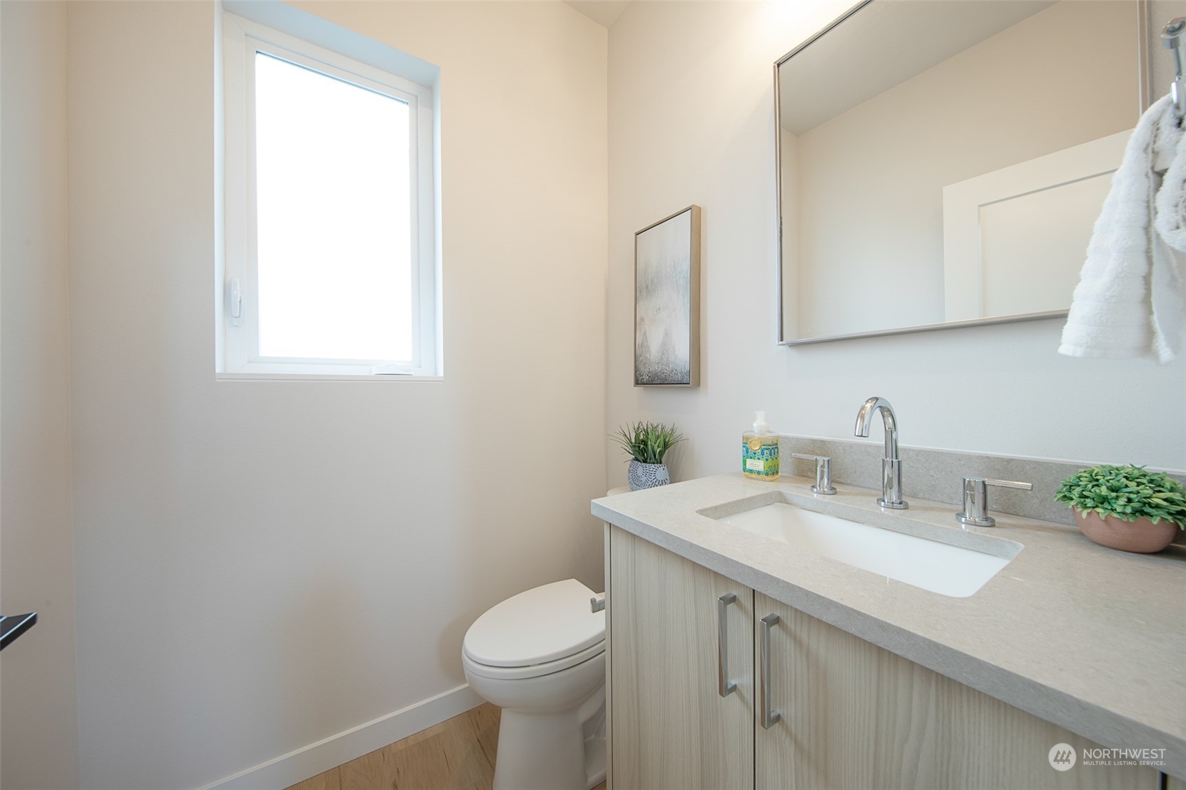619 North 48th Street, Unit B Seattle, WA 98103 - Photo 15 of 40 Gallery Image 15