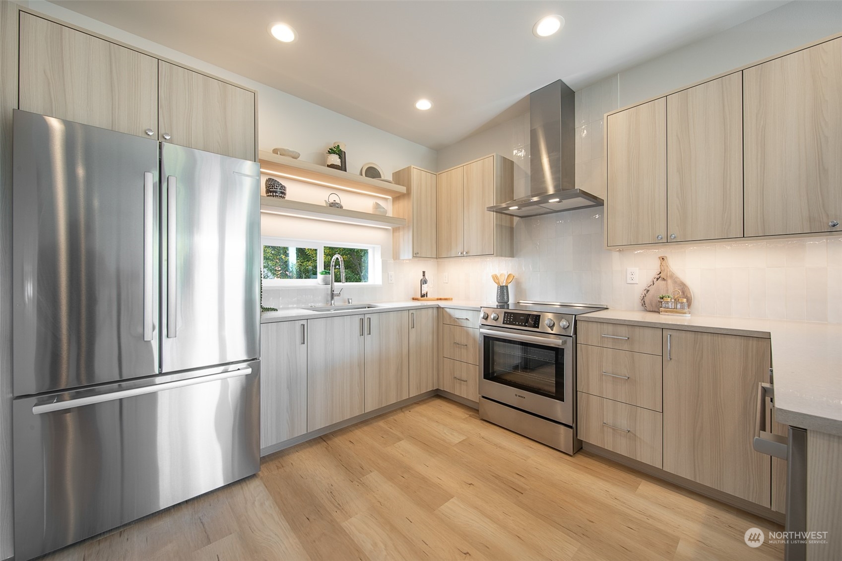 619 North 48th Street, Unit B Seattle, WA 98103 - Photo 10 of 40 Gallery Image 10