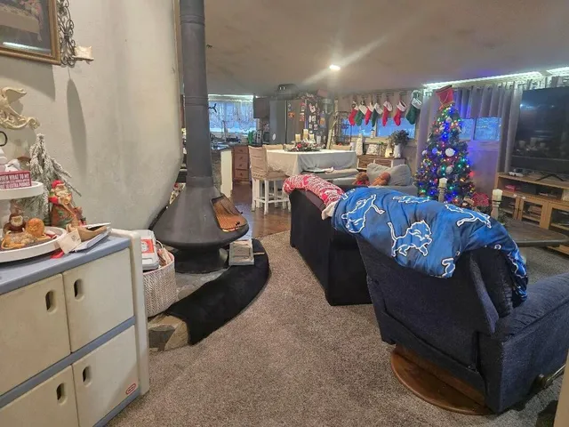 $144,900 | 23360 Glencreek Drive, Farmington Hills, MI 48336