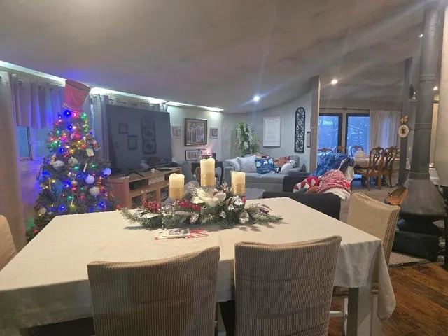 $144,900 | 23360 Glencreek Drive, Farmington Hills, MI 48336