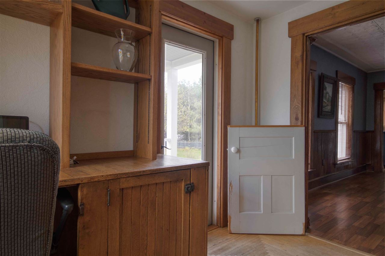 1633 Dover Road Epsom, NH 03234 - Photo 16 of 32