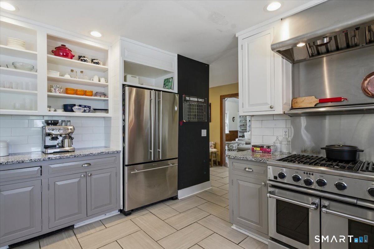 25 Highmeadow Lane Roxbury, CT 06783 - Photo 11 of 40