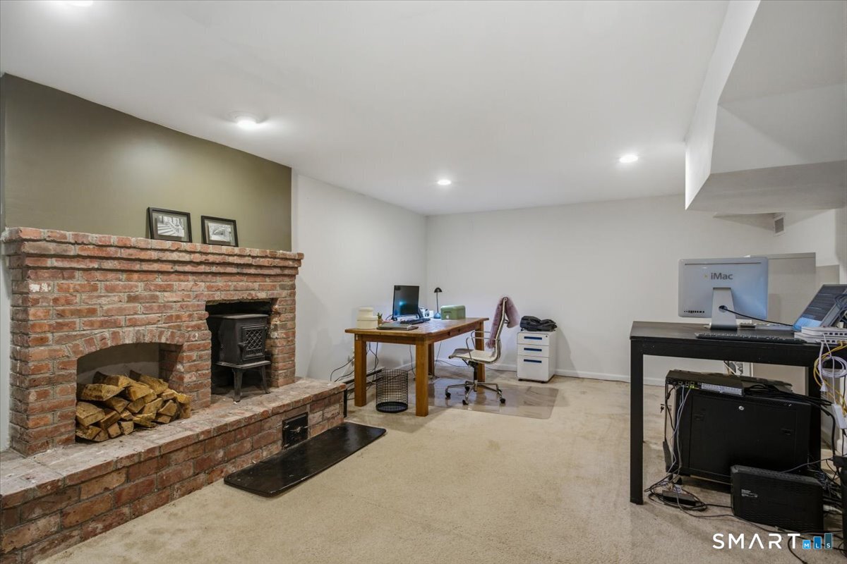 25 Highmeadow Lane Roxbury, CT 06783 - Photo 27 of 39