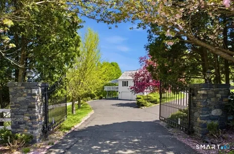 $1,795,000 | 25 Highmeadow Lane, Roxbury, CT 06783