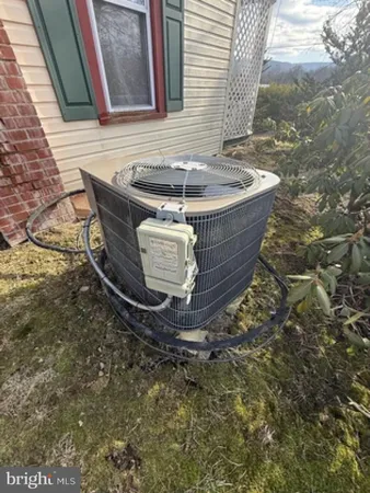 a view of a garage