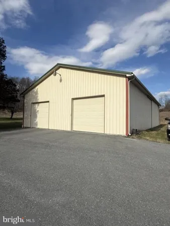 a view of empty room with garage