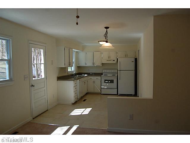 1428 Vestal Road Rural Hall, NC 27045 - Photo 3 of 15 Kitchen.