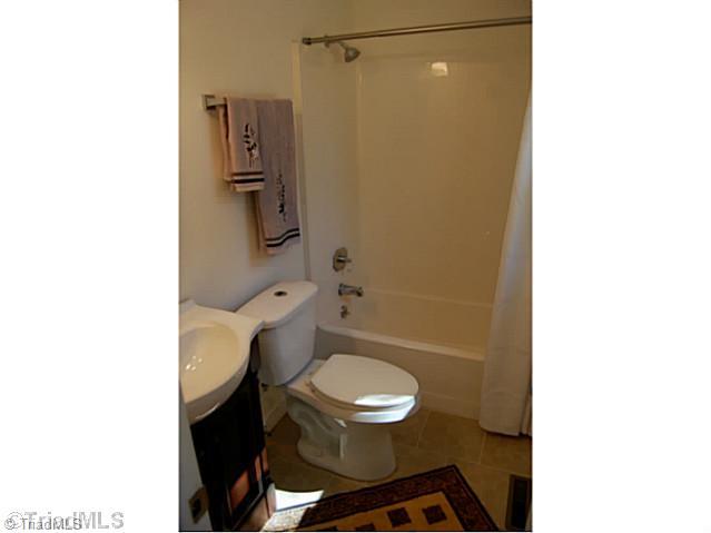 1428 Vestal Road Rural Hall, NC 27045 - Photo 6 of 15 Master Bath/Spa.