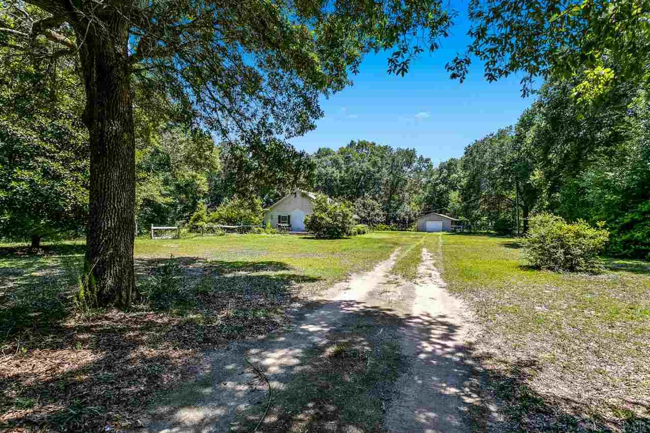 5401 Kauffman Road Milton, FL 32583 - Photo 3 of 31 Gallery Image 3