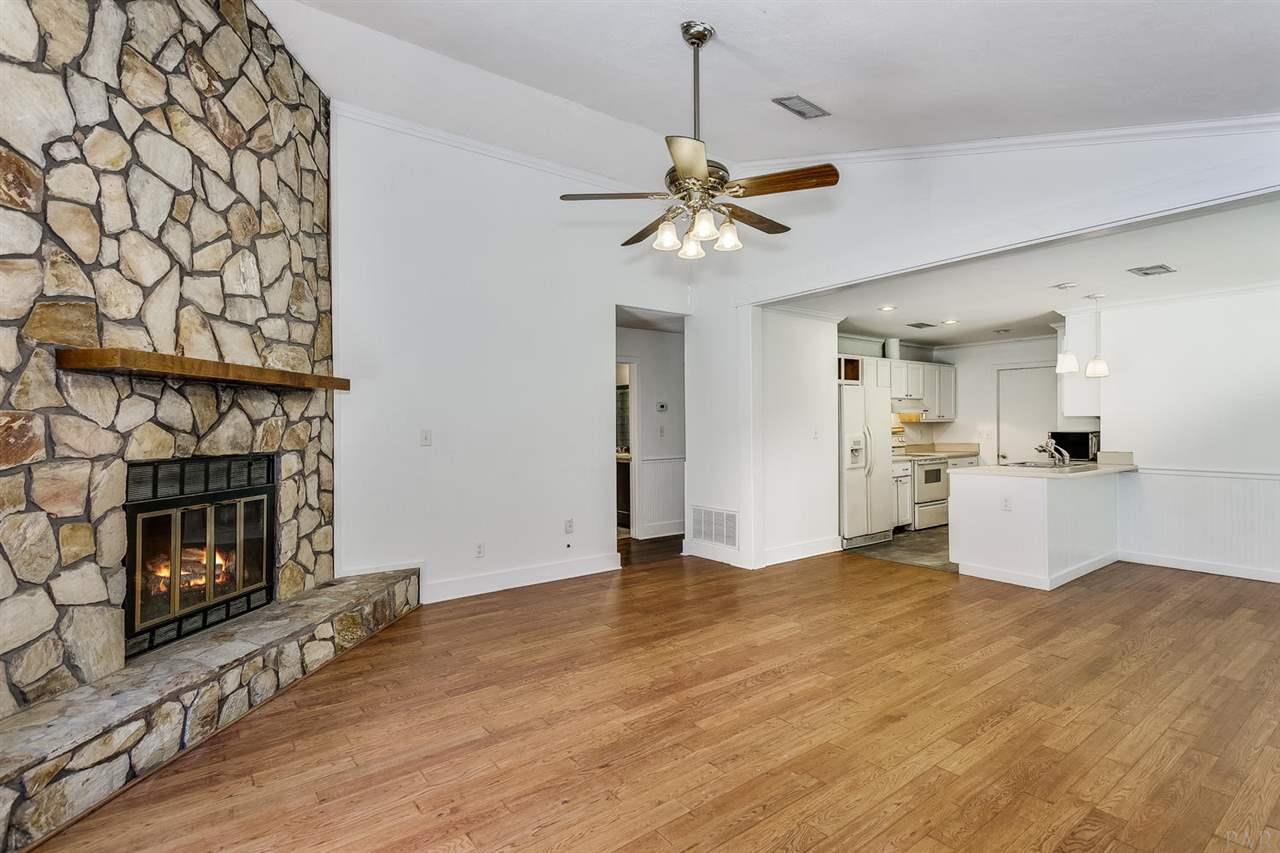 5401 Kauffman Road Milton, FL 32583 - Photo 4 of 31 Gallery Image 4