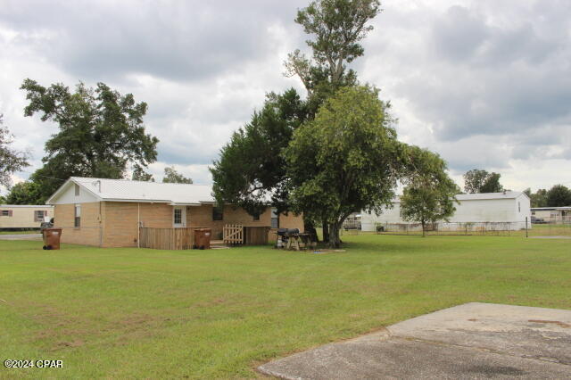 25676 Evans Street Altha, FL 32421 - Photo 9 of 33