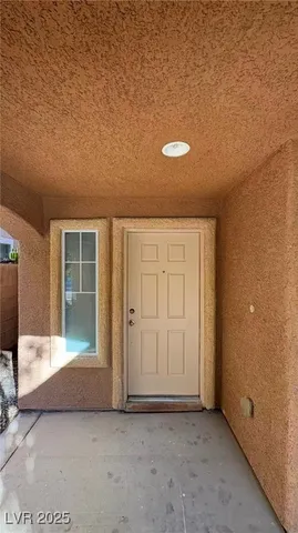 $2,090 | 8908 Bonneville Peak Court, Las Vegas, NV 89148