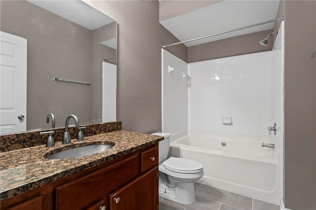 2700 Pine Tree Road Northeast, Unit 3009 Atlanta, GA 30324 - Photo 12 of 13