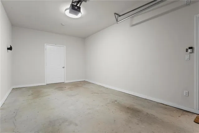 $298,000 | 2700 Pine Tree Road Northeast, Unit 3009, Atlanta, GA 30324