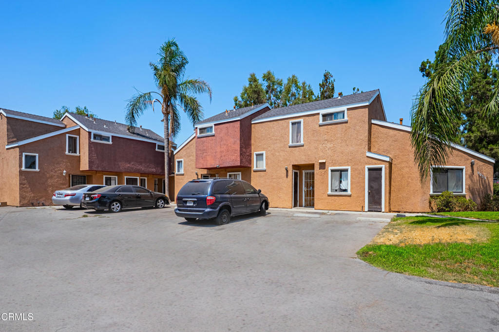 9039 Colony Place Riverside, CA 92503 - Photo 4 of 15 a view of a car in front of a house