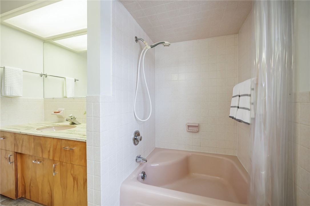 2327 Gorham Road Seneca, NY 14561 - Photo 28 of 48 Second floor shared full bathroom