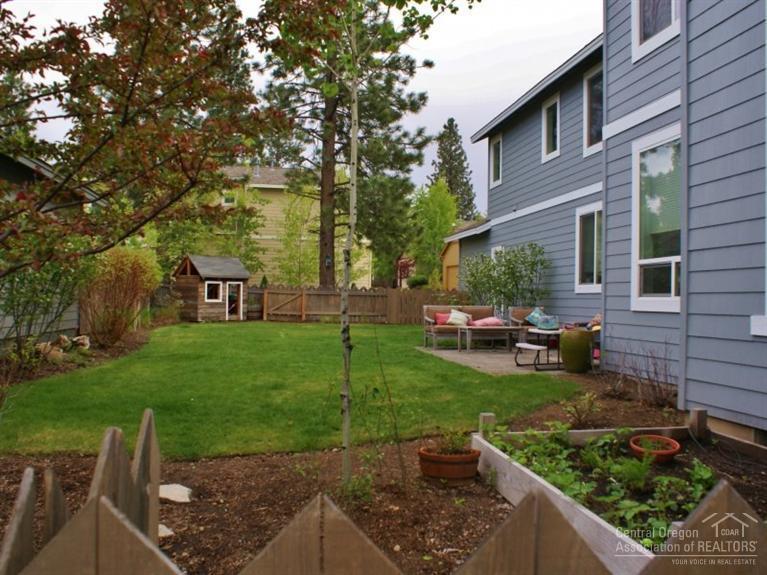 19463 Blue Lake Loop Bend, OR 97702 - Photo 22 of 25 Additional Photo