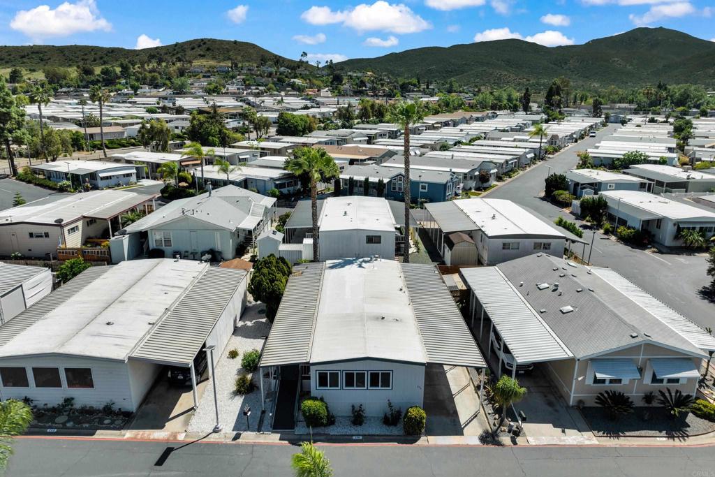 8301 Mission Gorge Road, Unit SPC 256 Santee, CA 92071 - Photo 40 of 43