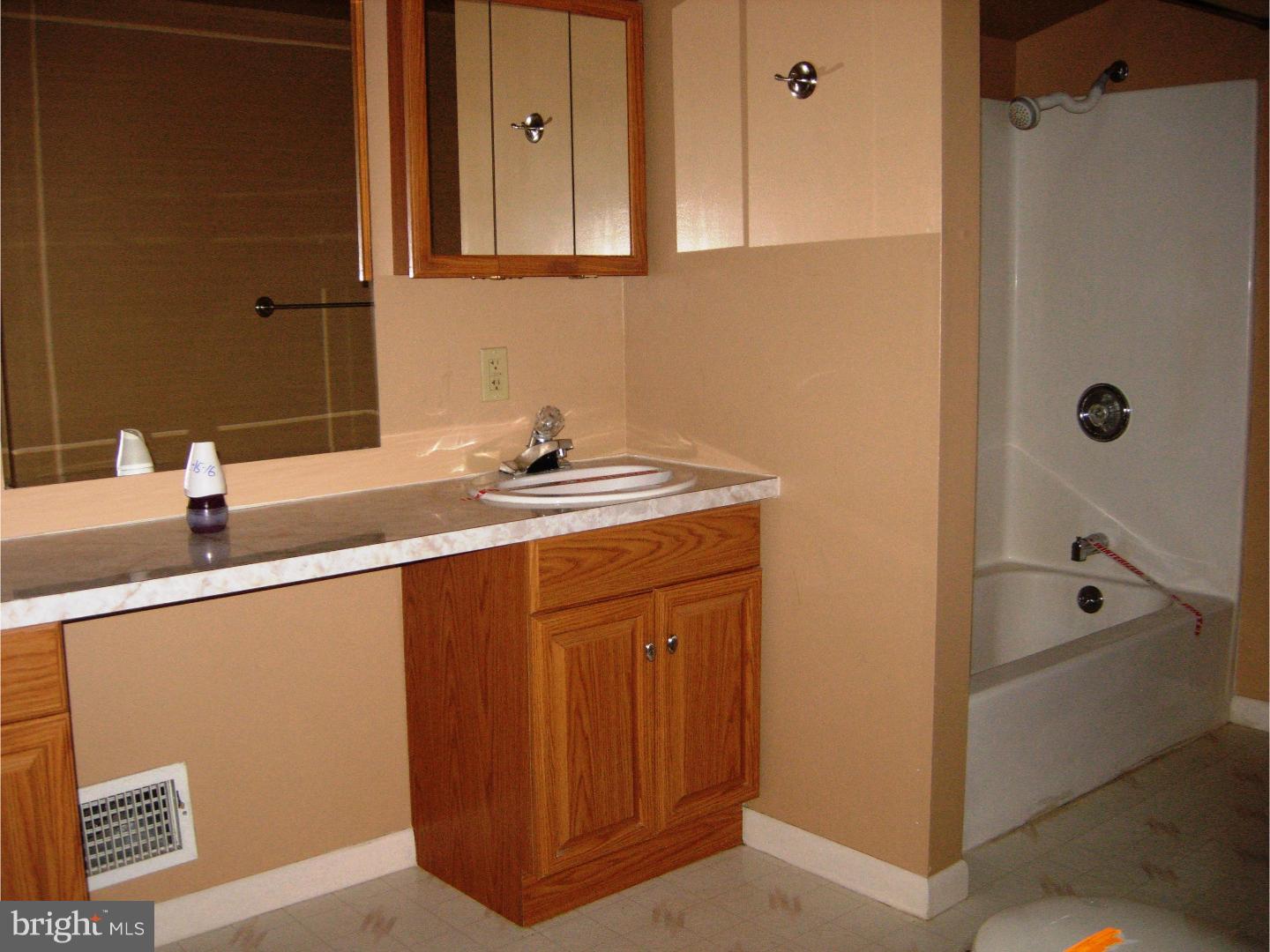 17 Grove Road Pennsville, NJ 08070 - Photo 13 of 14
