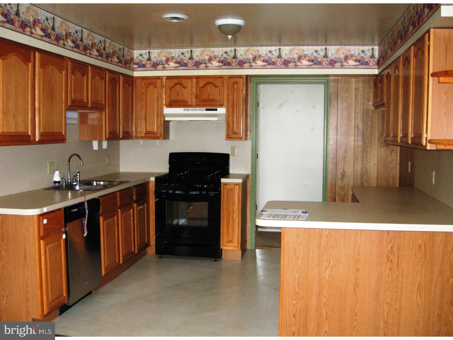 17 Grove Road Pennsville, NJ 08070 - Photo 4 of 14