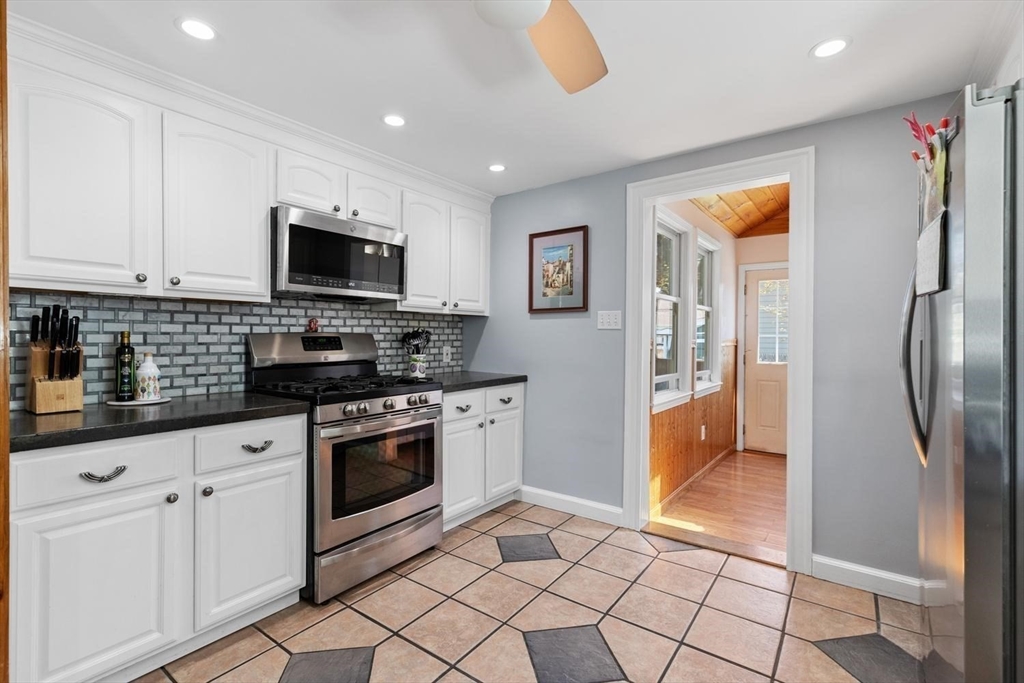 58 Ralph Street Watertown, MA 02472 - Photo 15 of 36