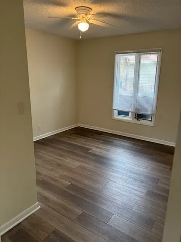 $775 | 122 Crescent Lane, Unit E, Cabery, IL 60919