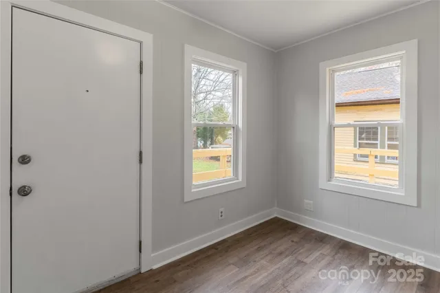 $405,000 | 20 Michigan Avenue, Asheville, NC 28806