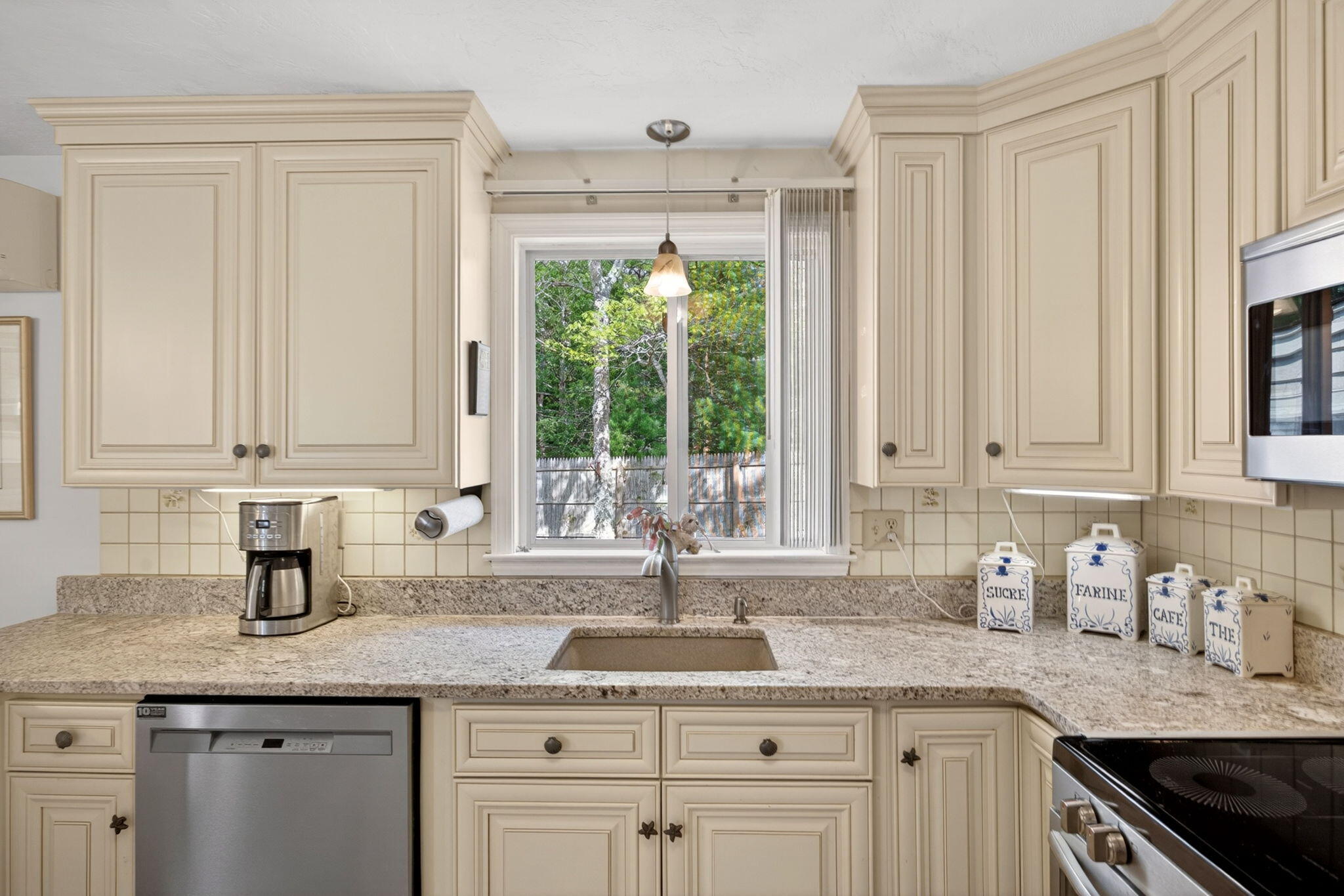 80 Roosevelt Road Cotuit, MA 02635 - Photo 18 of 44 34-B8P0A4377
