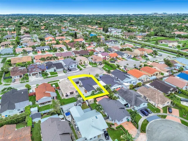 $5,000 | 13284 Southwest 39th Street, Miami, FL 33175