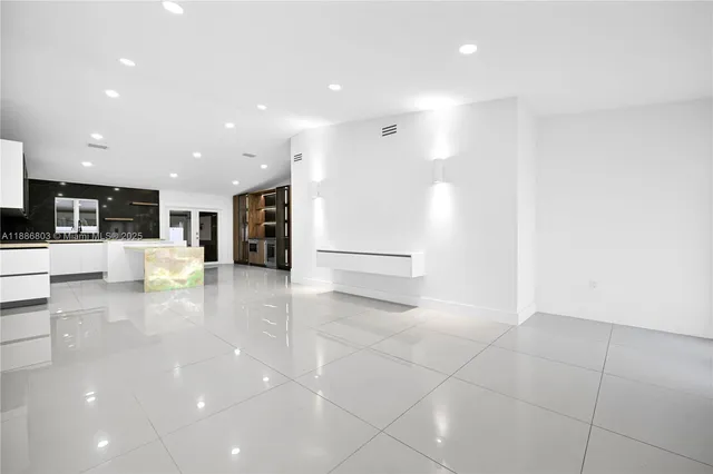 $5,000 | 13284 Southwest 39th Street, Miami, FL 33175