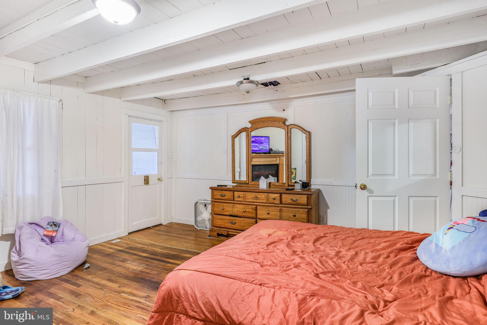 100 Wolfs Lane Fort Valley, VA 22652 - Photo 12 of 43