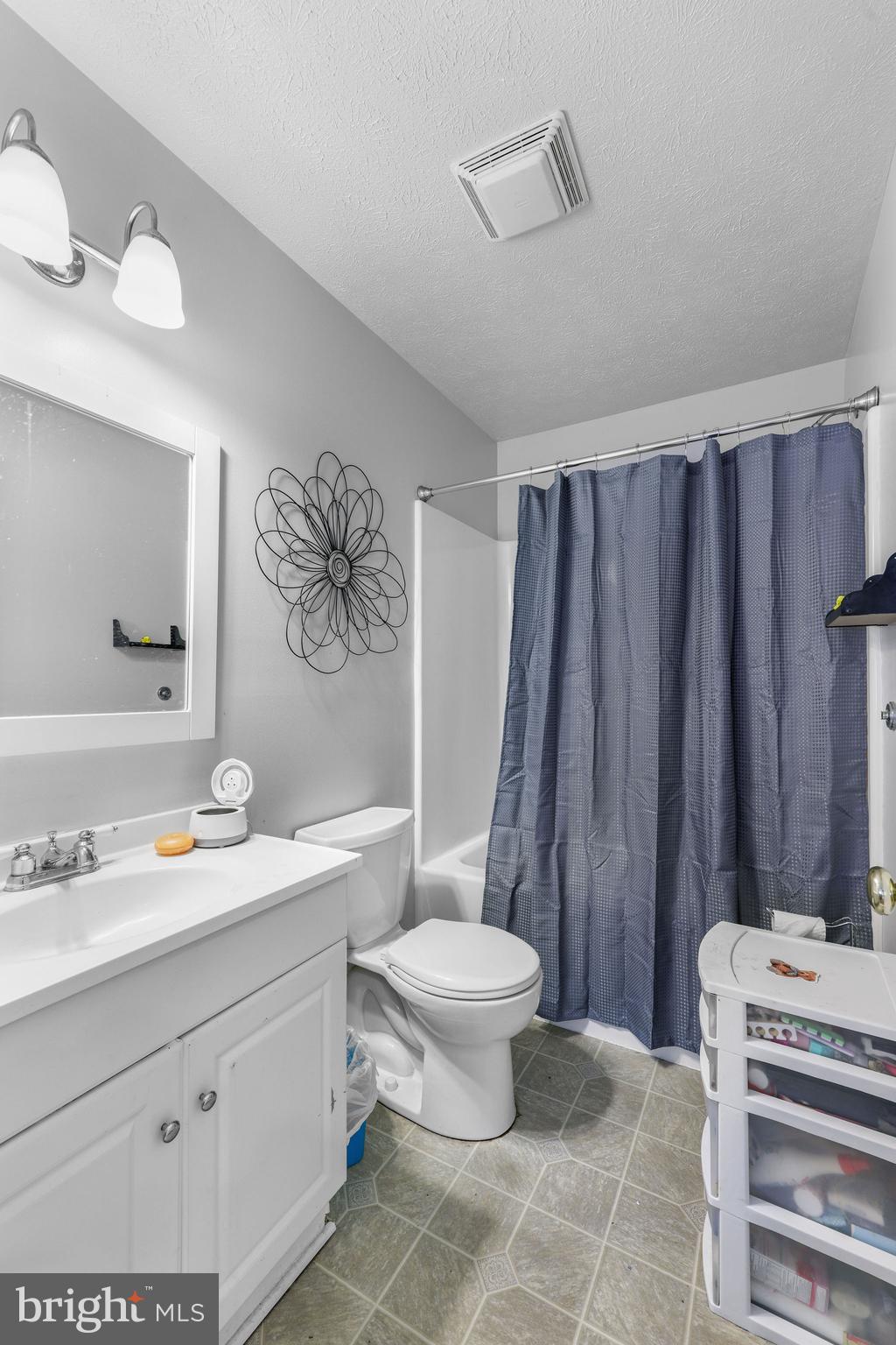 100 Wolfs Lane Fort Valley, VA 22652 - Photo 17 of 43