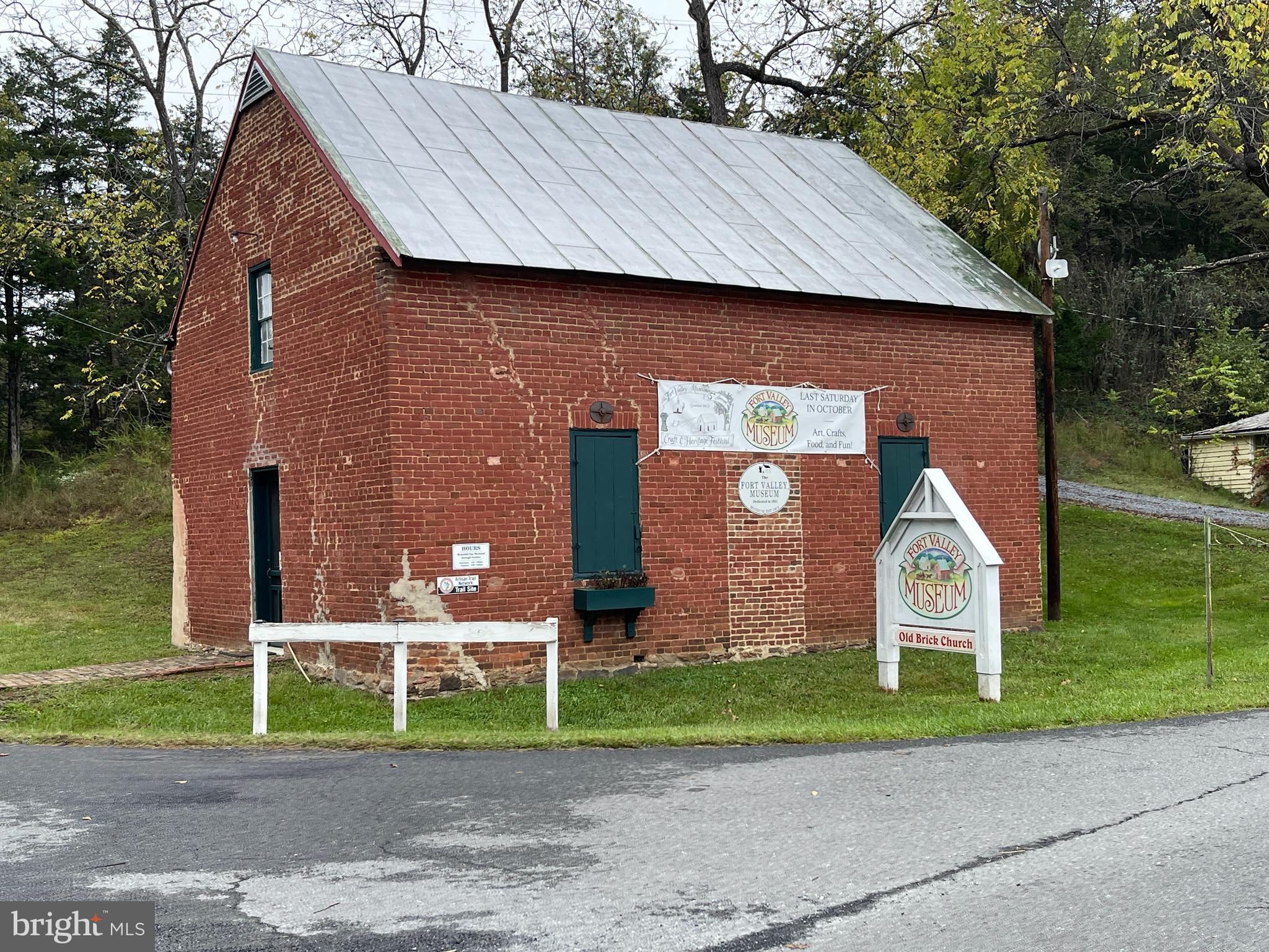 100 Wolfs Lane Fort Valley, VA 22652 - Photo 23 of 43 Local Museum