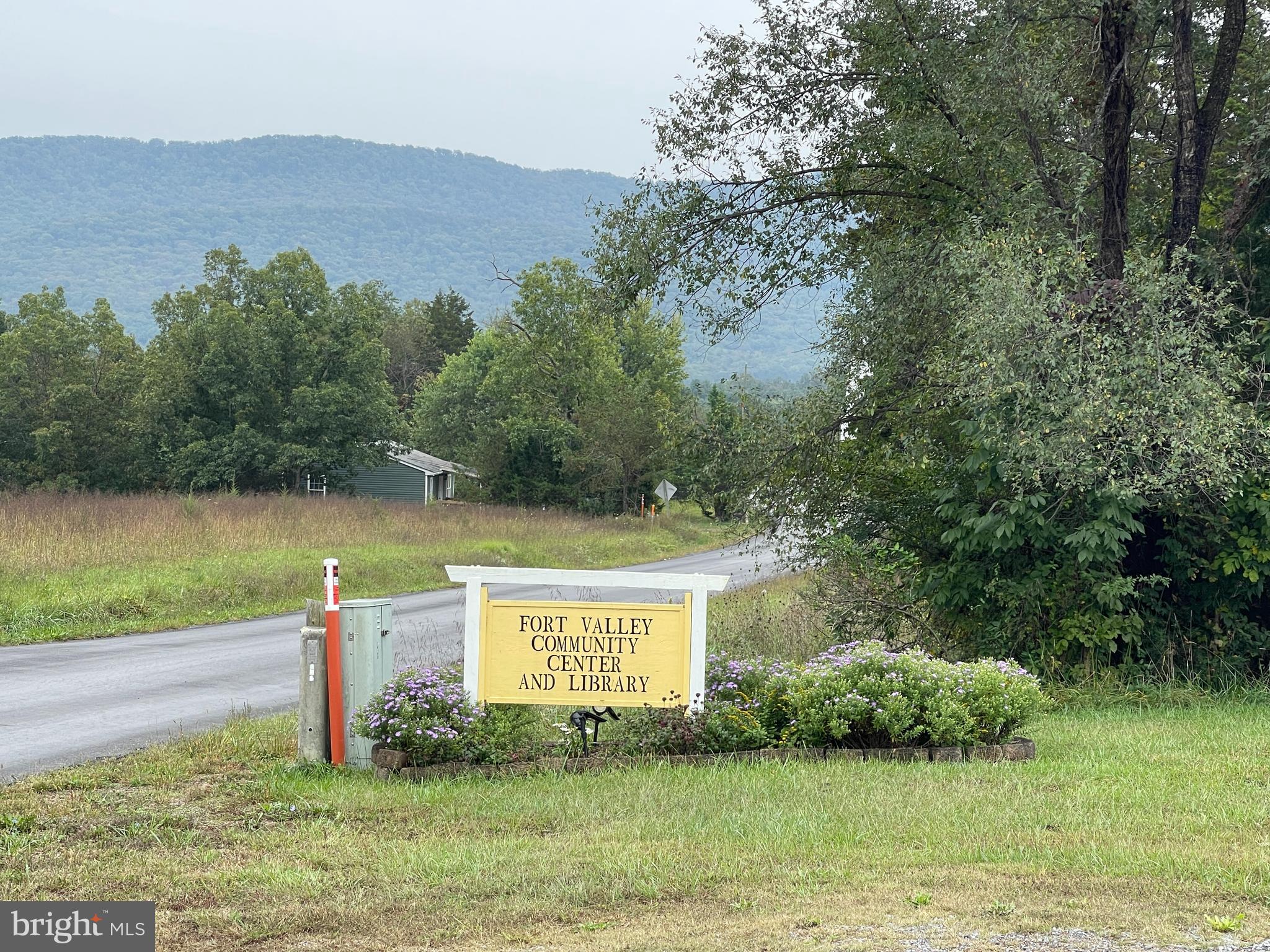 100 Wolfs Lane Fort Valley, VA 22652 - Photo 26 of 43 Walking distance Community Center and Library