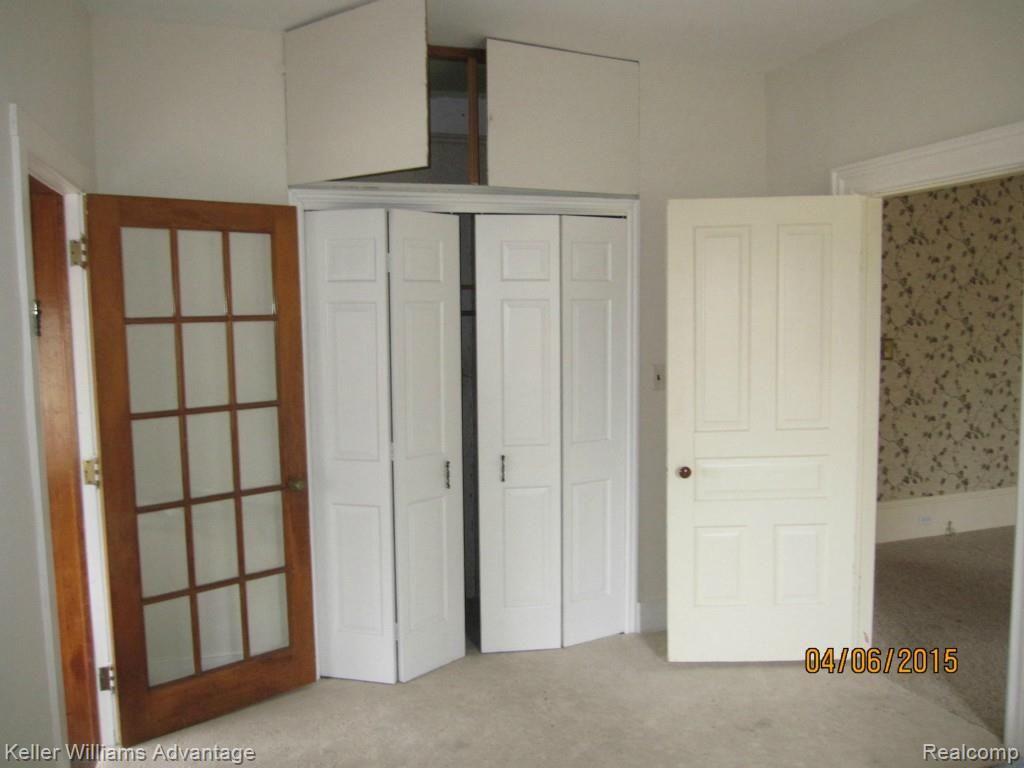 7951 Earhart Road South Lyon, MI 48178 - Photo 12 of 18 IMG_4143.jpg
