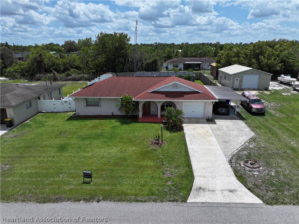120 Lemon Road Northwest Lake Placid, FL 33852 - Photo 1 of 33