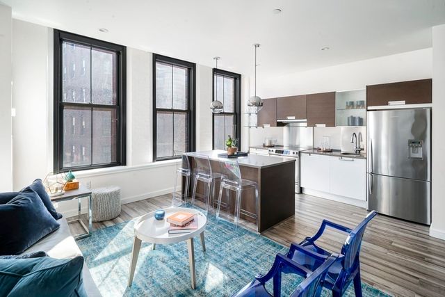 $710,000 | 346 Congress Street, Unit 313, Boston, MA 02210
