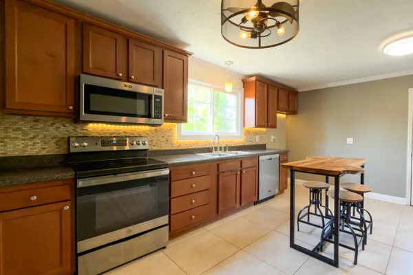 $250,000 | 713 Hargraves Avenue, Chattanooga, TN 37411