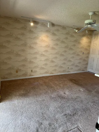 $140,000 | 1800 Southeast St Lucie Boulevard, Unit 12206, Stuart, FL 34996