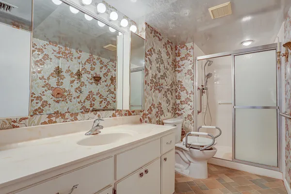 $140,000 | 1800 Southeast St Lucie Boulevard, Unit 12206, Stuart, FL 34996