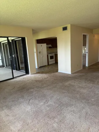 $140,000 | 1800 Southeast St Lucie Boulevard, Unit 12206, Stuart, FL 34996