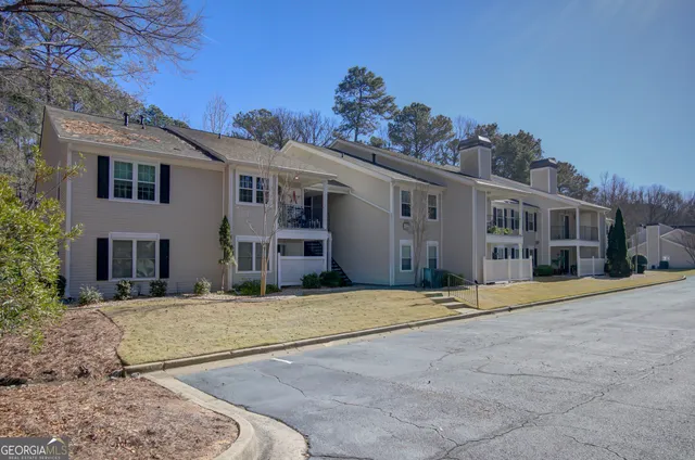 $244,700 | 721 Ridgefield Drive, Peachtree City, GA 30269